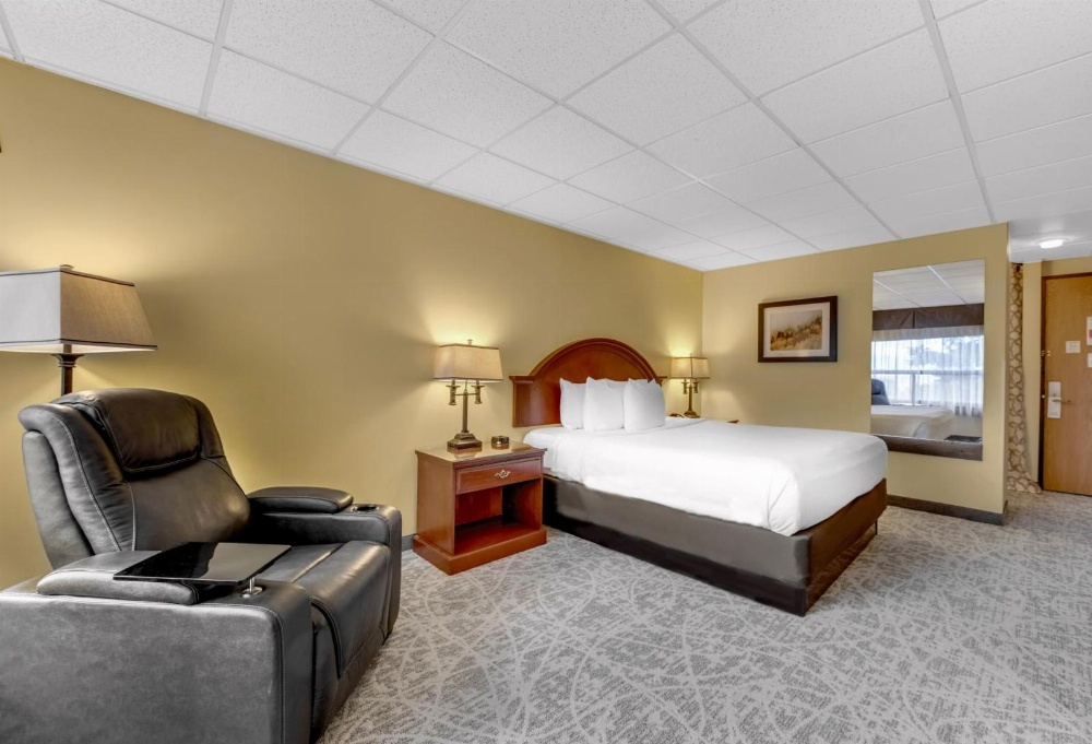 The Academy Hotel Colorado Springs Main image